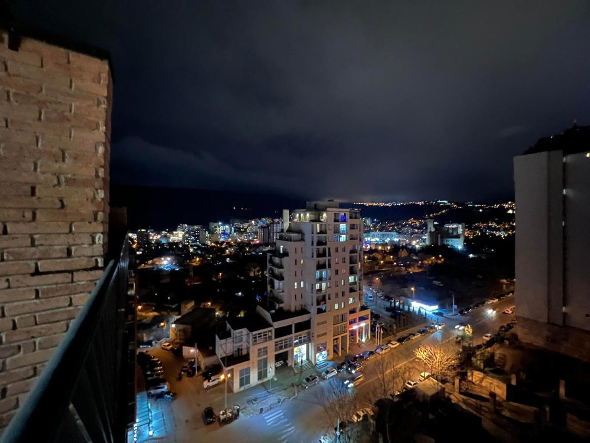 Hotel Sky Room Tbiliszi Kültér fotó